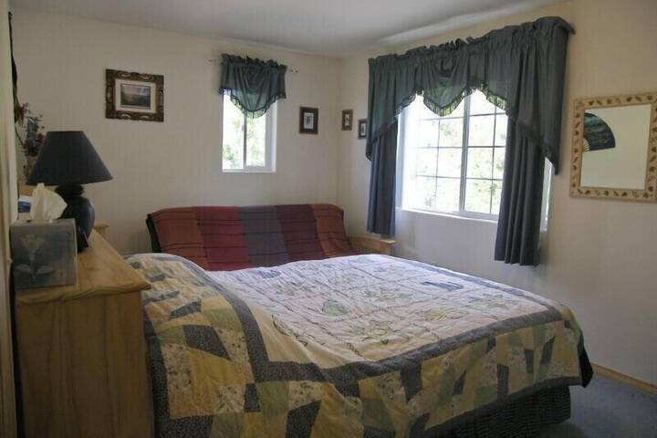 Room 14 of 36