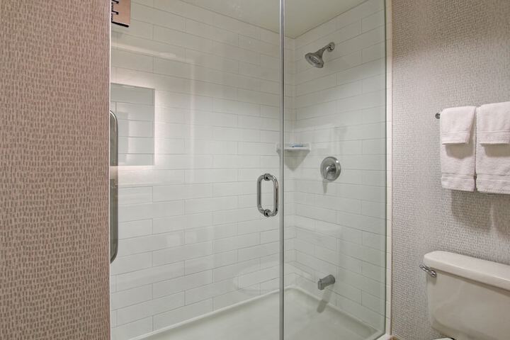 Room 21 of 69