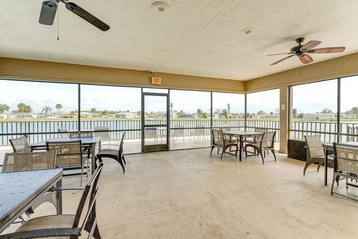 Swim Golf & Relax: Family Gem in North Fort Myers