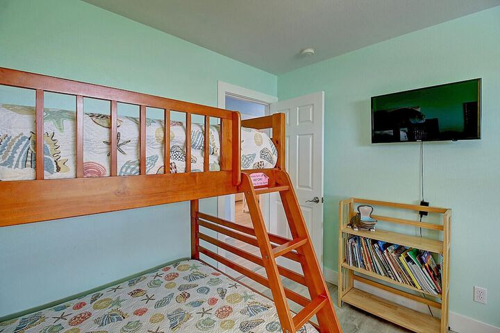 Room 28 of 50