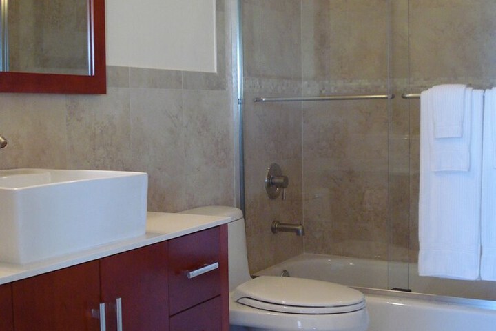 Room 46 of 128