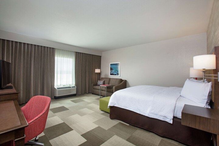 Room 13 of 63