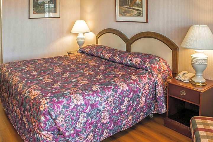 Rodeway Inn & Suites