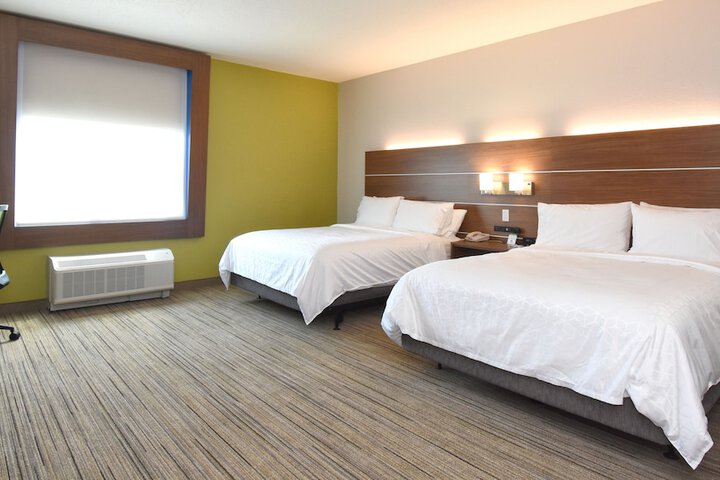 Room 7 of 38