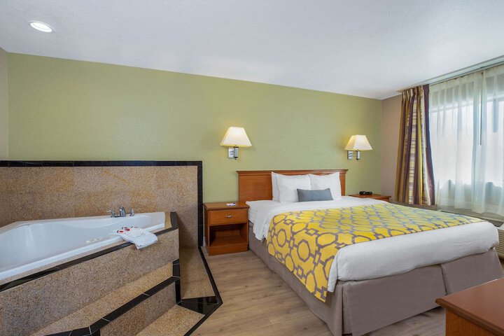 Baymont by Wyndham Tehachapi