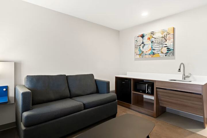 Holiday Inn Express & Suites George Quincy South by IHG