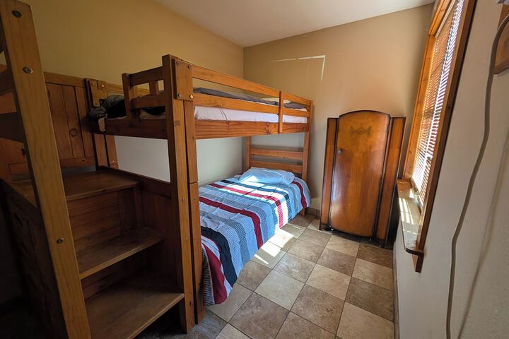 Cedarvale Cabins at Turner Falls