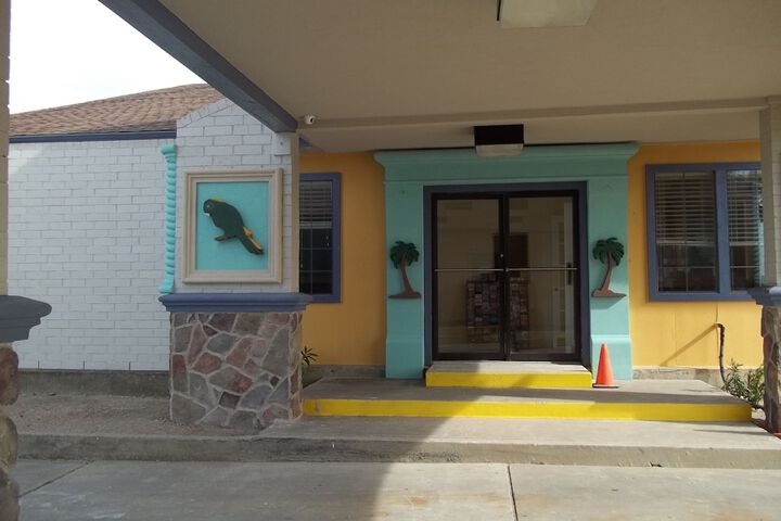 Hotel 4 of 66