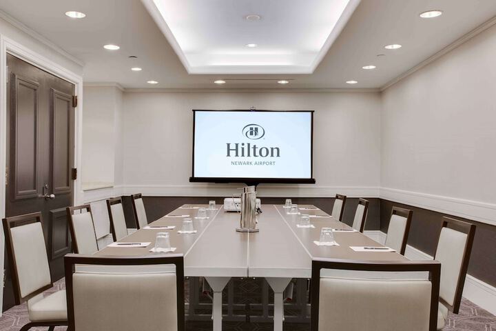 Hilton Newark Airport