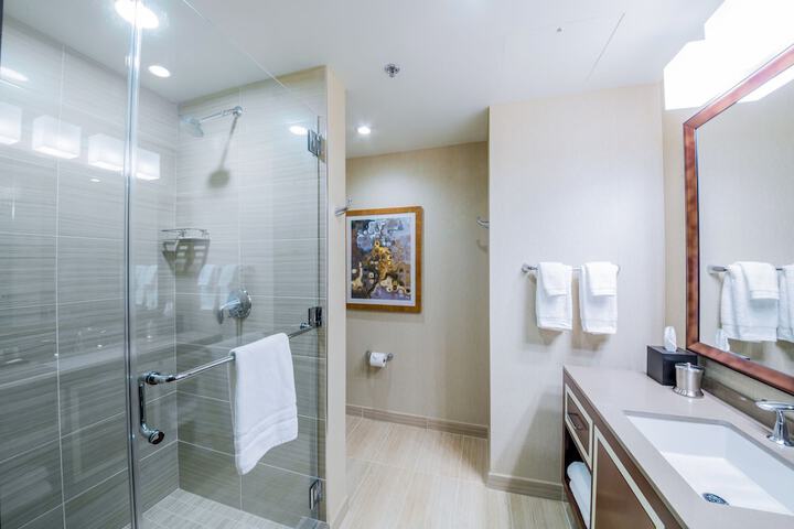 Room 15 of 41