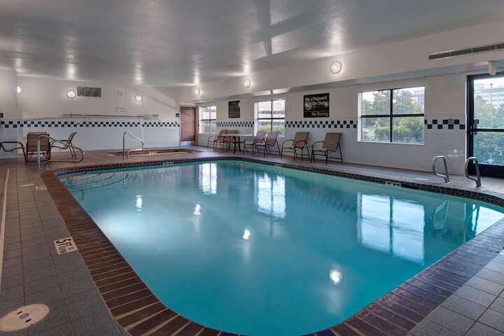 Pool 4 of 22