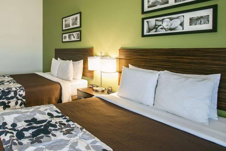 Room 17 of 24