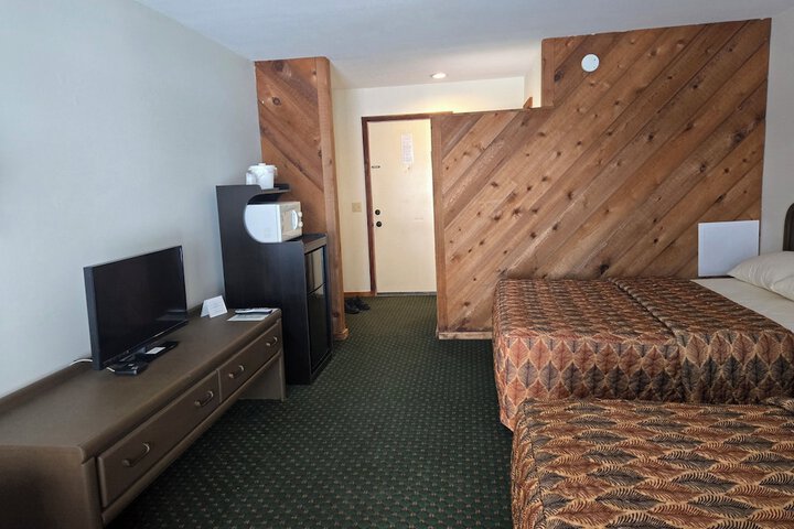 Timber Inn
