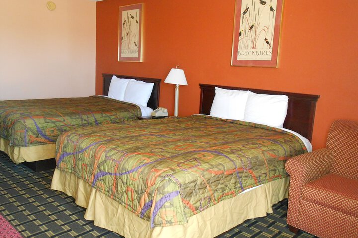 Room 15 of 27