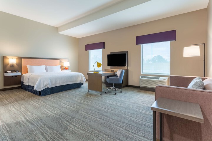 Room 21 of 39
