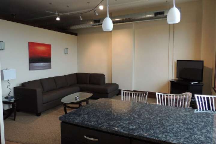 Room 16 of 41