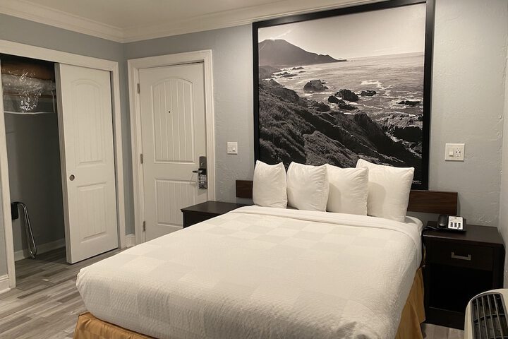 Room 50 of 152