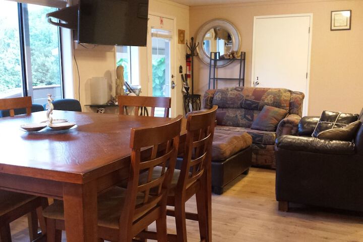 Sea Haven Motel & Guest House