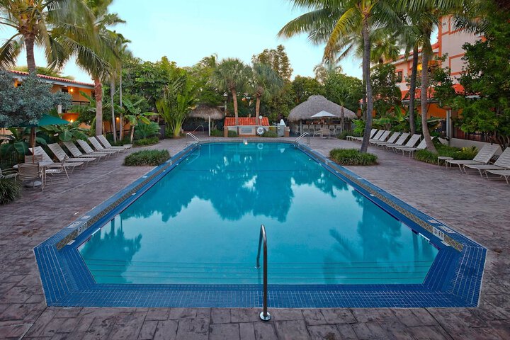 Pool 4 of 34