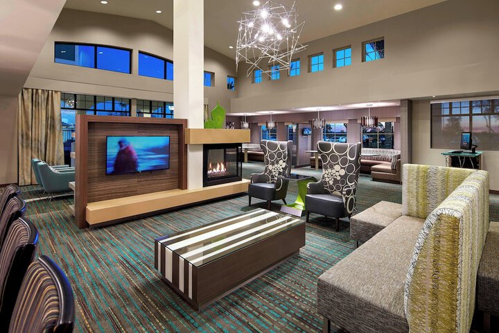 Hotel Interior 15 of 34