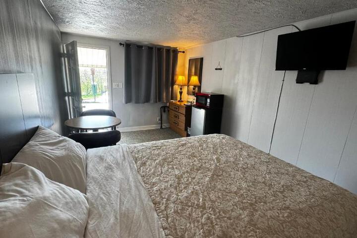 Hopwood Motel