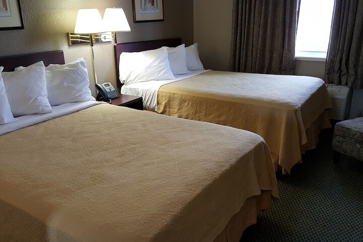 Room 26 of 33