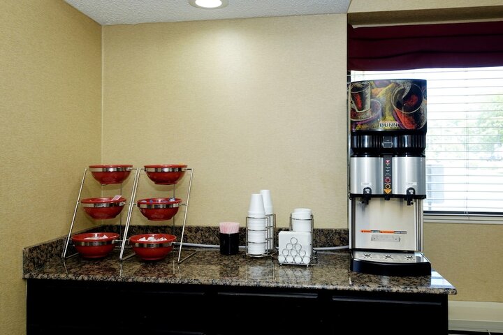 Breakfast/Coffee Service 21 of 21