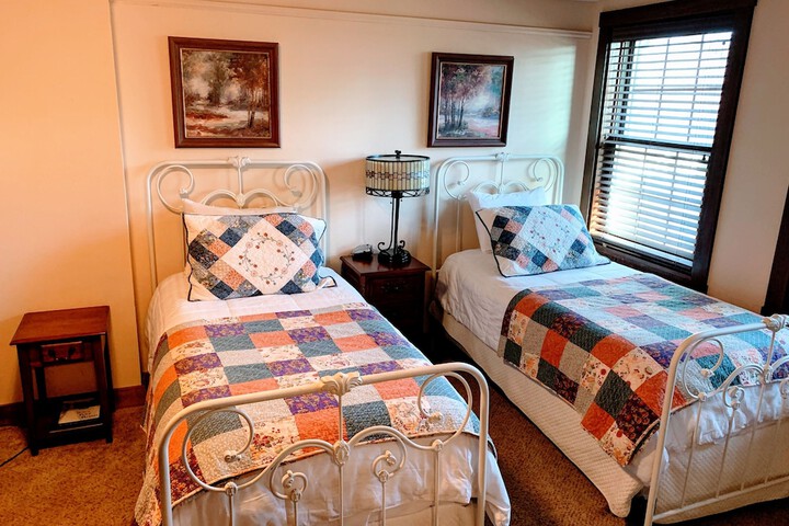 Room 49 of 70