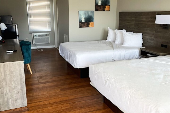 Room 17 of 20