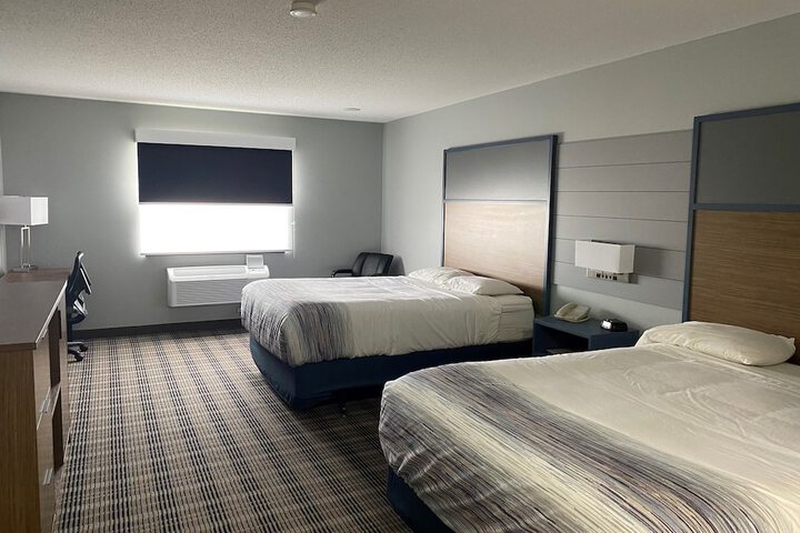 Room 7 of 10