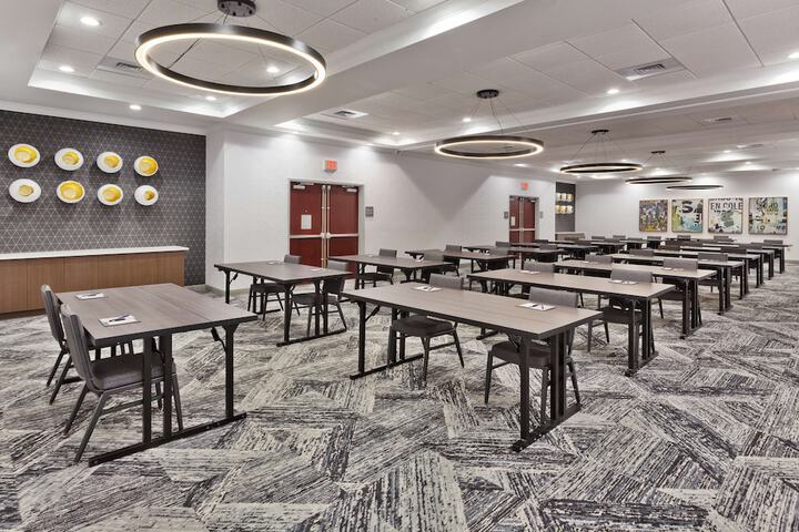 DoubleTree by Hilton Dothan AL