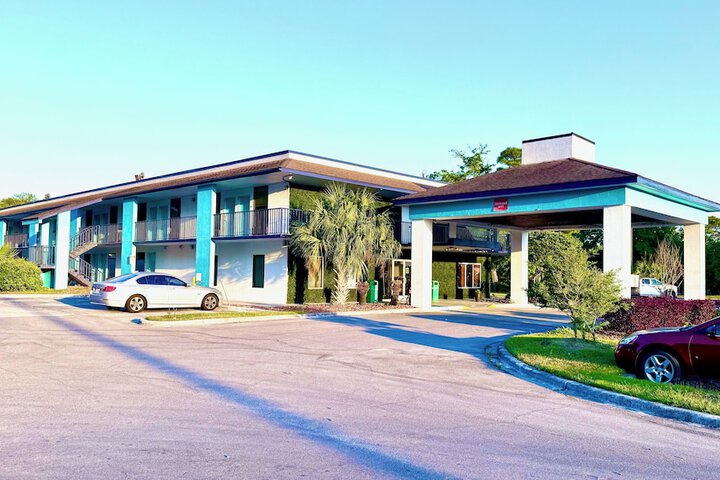 Eglin Extended Stay Hotel a Howard Johnson by Wyndham