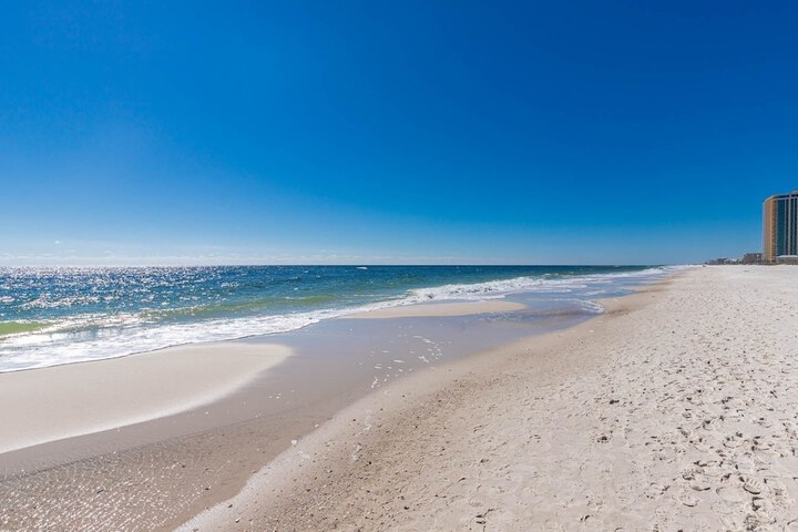 Beach 35 of 44