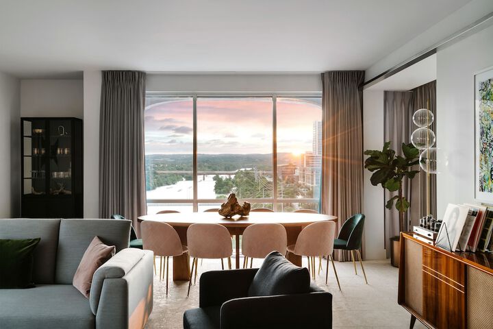 Room 45 of 76