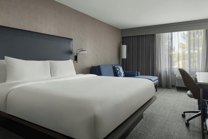 Courtyard by Marriott Santa Rosa