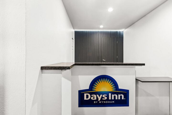 Days Inn by Wyndham San Francisco S / Oyster Point Airport