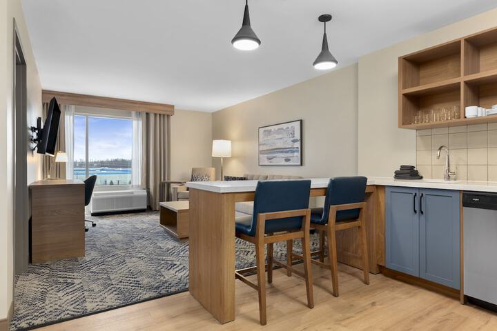 Candlewood Suites Collingwood by IHG