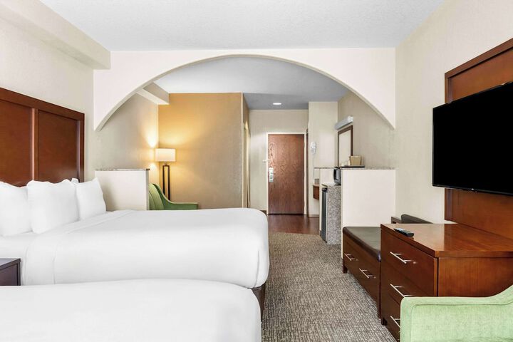 Room 20 of 37