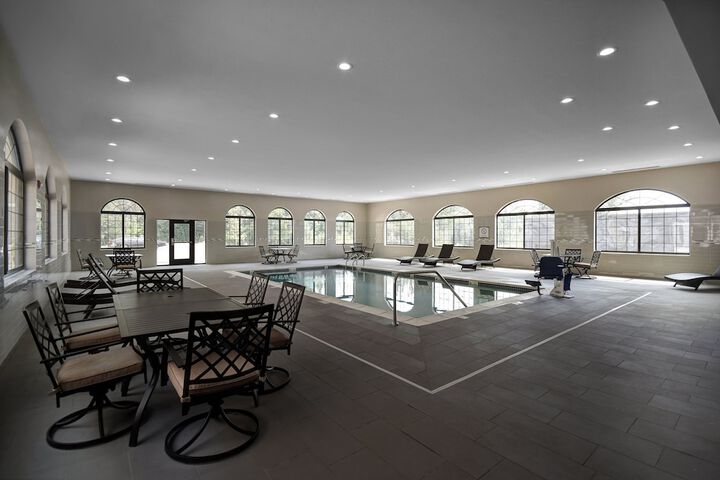 Staybridge Suites Holland by IHG