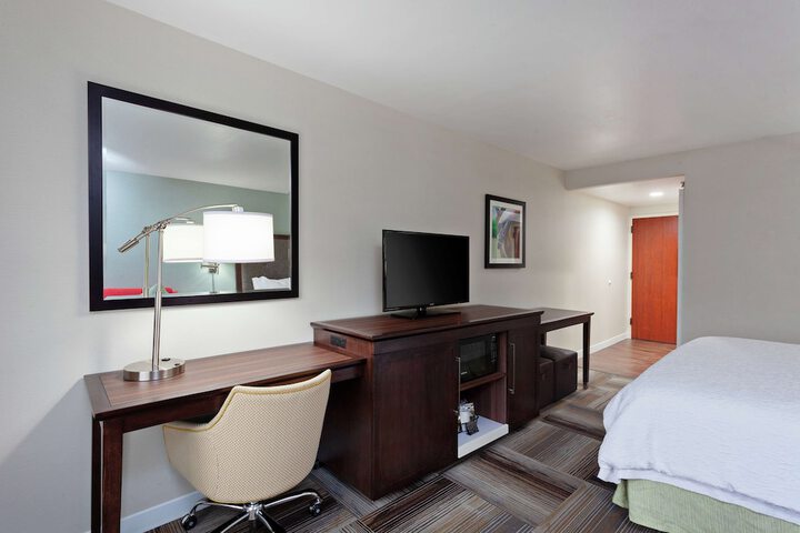 Room 15 of 24