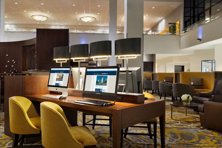 DoubleTree by Hilton Stamford