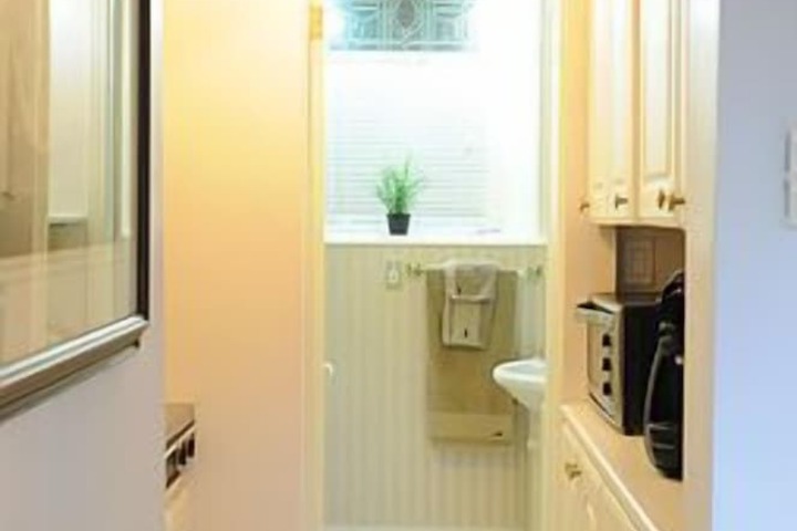 The Noble Suites