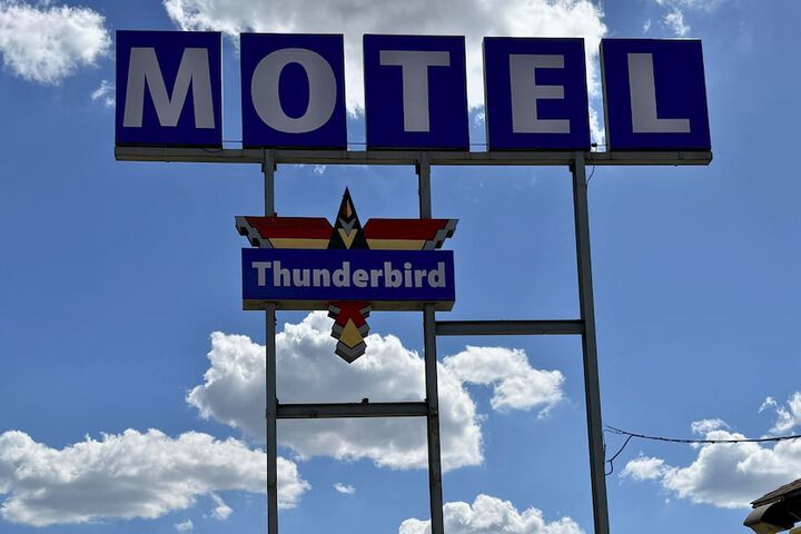 Thunderbird Motel Hillsboro