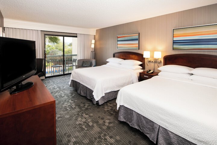 Courtyard by Marriott Oakland Airport