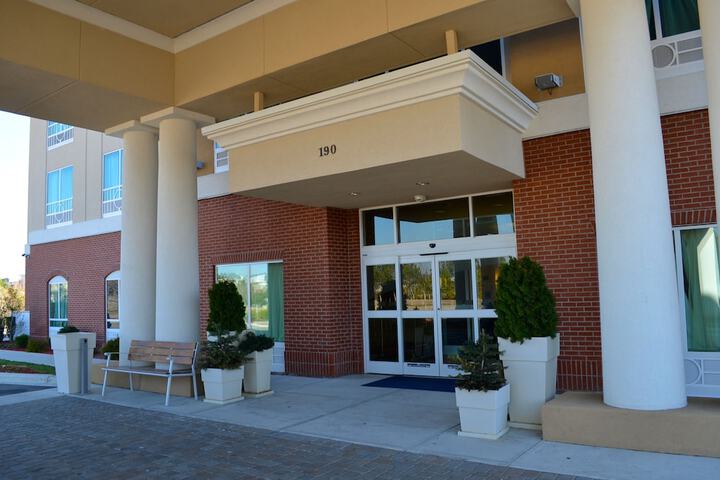 Hotel 5 of 39