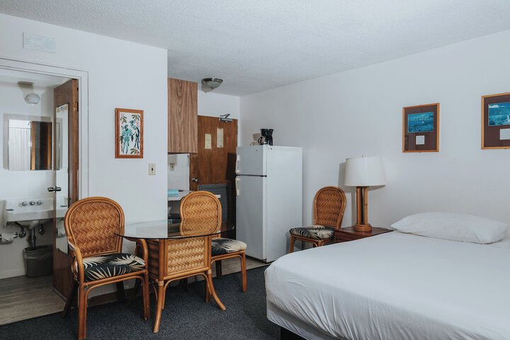 Room 78 of 90