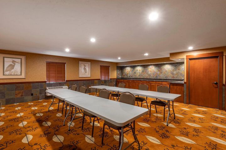Lloyd Hotel Astoria Bayfront an Ascend Collection Hotel