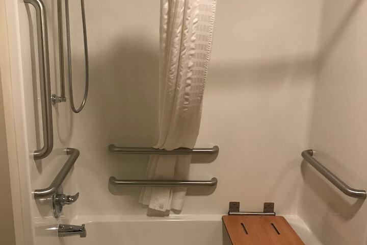 Cobblestone Inn & Suites - Fort Madison