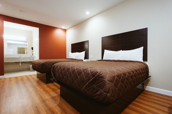 Room 29 of 46