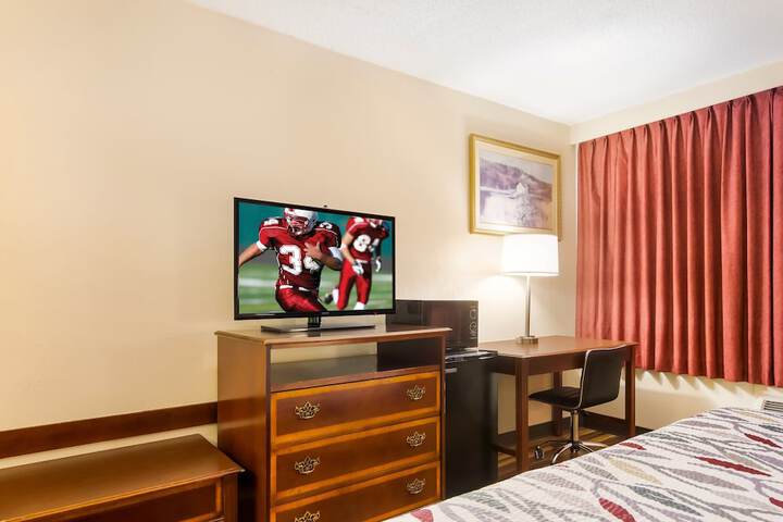 Room 21 of 34